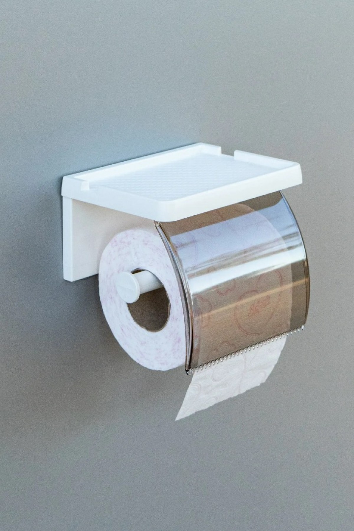 Yapışkanlı Kapaklı Tuvalet Kağıdı Askısı Banyo Tuvalet Kağıtlığı Aparatı Peçetelik Organizer Plastik Yapışkanlı Kapaklı Tuvalet Kağıdı Askısı Banyo Tuvalet Kağıtlığı Aparatı Peçetelik Organizer Plastik